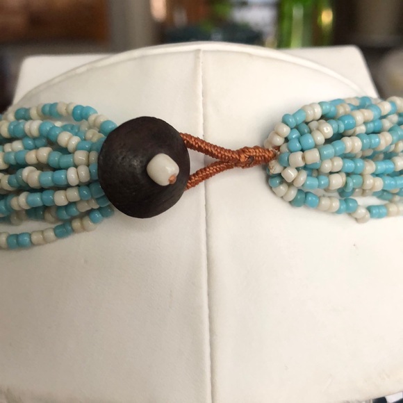 Beautiful seed bead necklace and bracelet set! - Picture 3 of 4